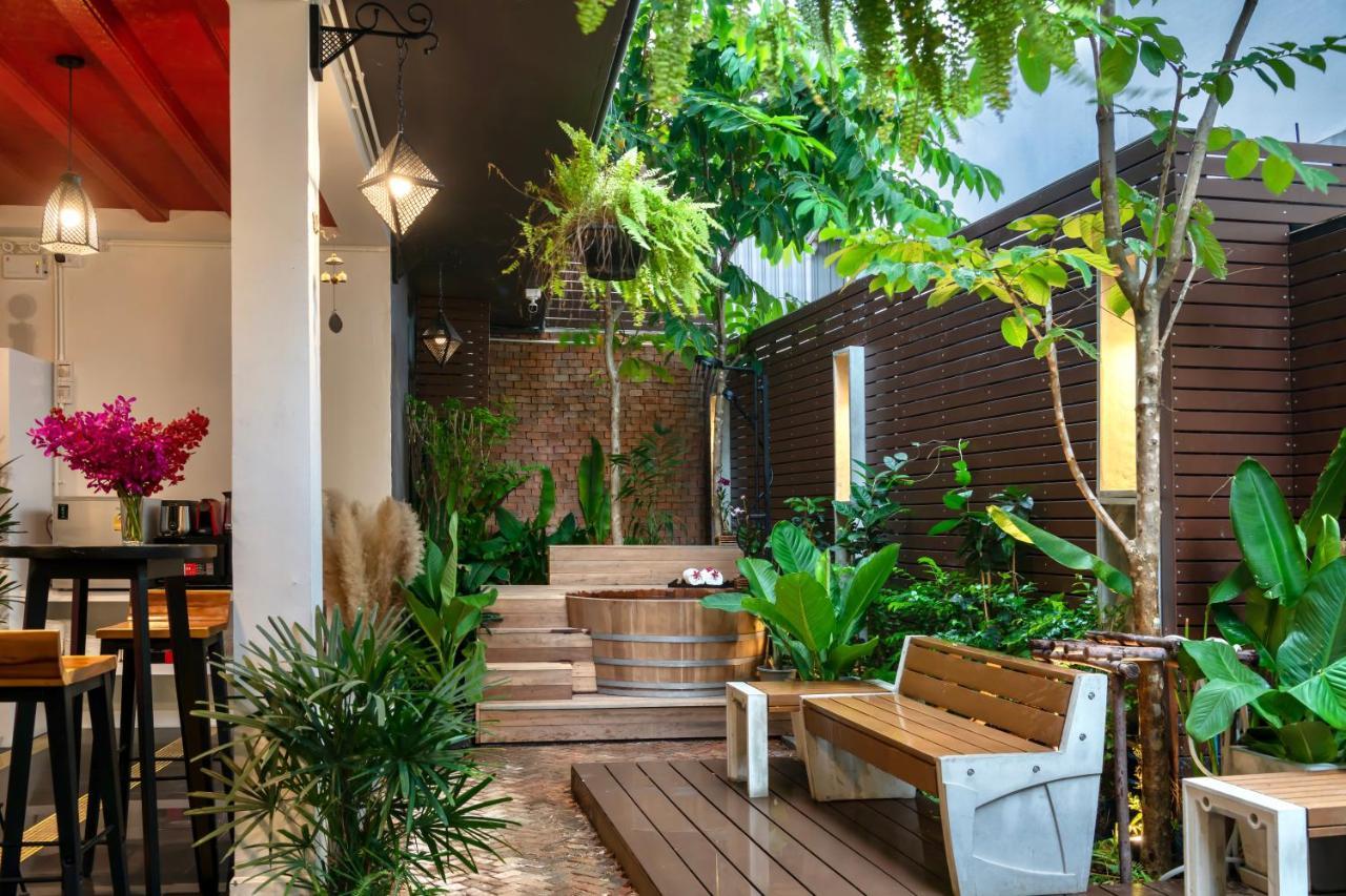 Red Door Heritage Hotel Bangkok Dış mekan fotoğraf